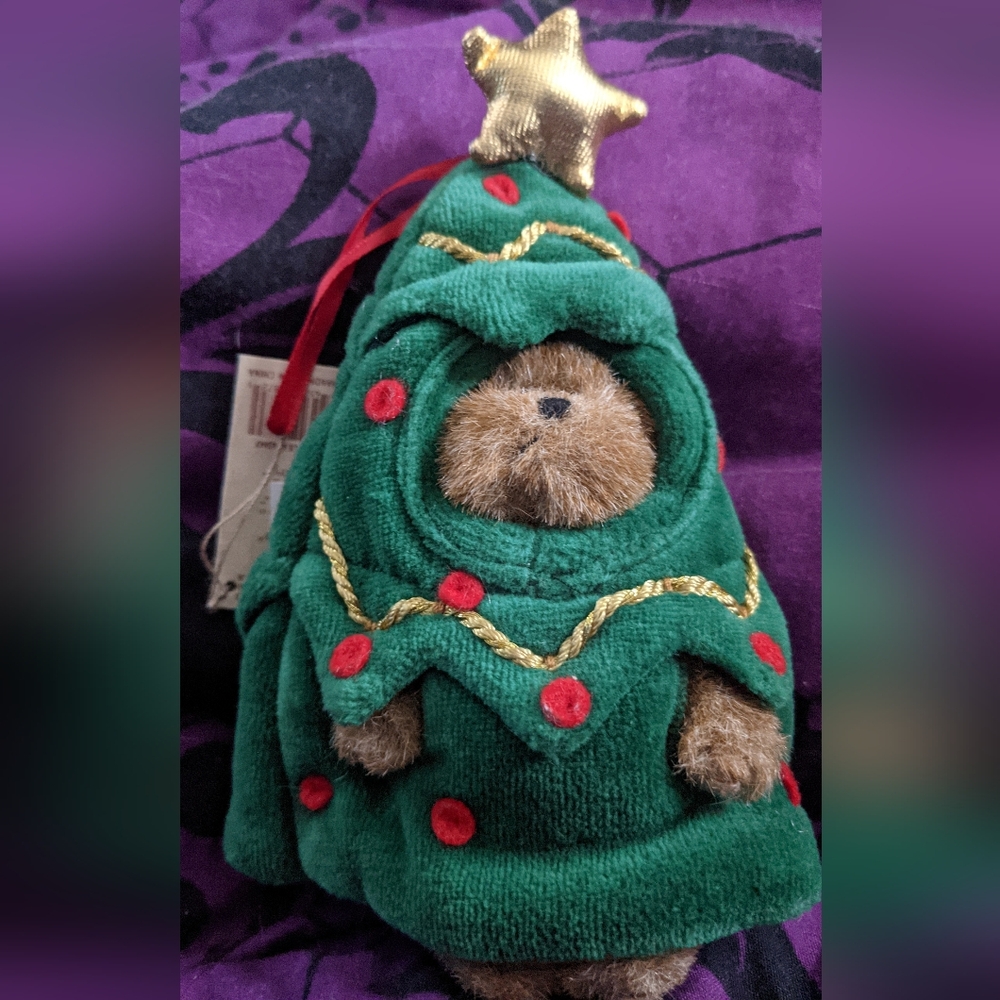 Boyds Bears Green Christmas Tree Ornament - Picture 1 of 12